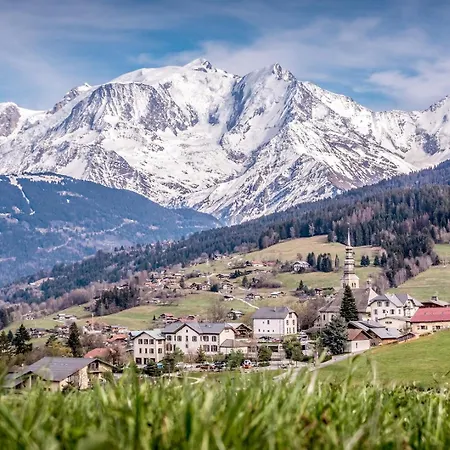 Yolo - Retreat In Steam * Chamonix Mont Blanc