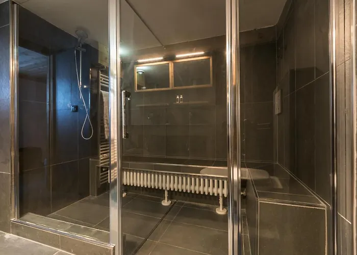 Yolo - Retreat In Steam *