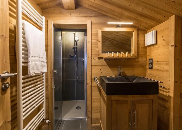 Yolo - Retreat In Steam * Chamonix